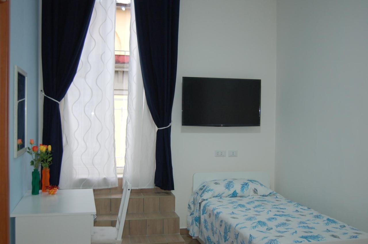 La Terrazza Delle Fate Hotel Naples Exterior photo